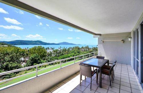 Hamilton Island Apartment | Apartment ∙ 2 bedrooms ∙ 4 guests