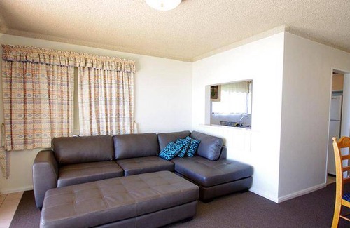 Central Coast Apartment | Apartment ∙ 2 bedrooms ∙ 5 guests
