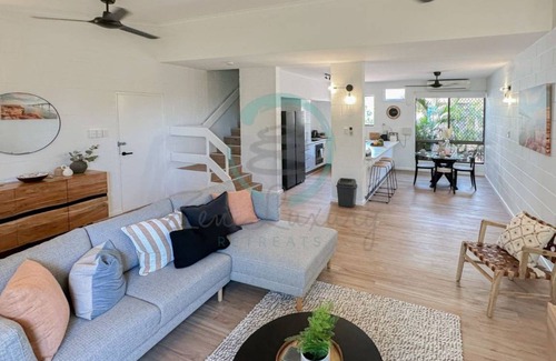 Rapid Creek Apartment | Apartment ∙ 2 bedrooms ∙ 4 guests