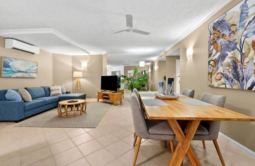 Edge Hill Apartment | Apartment ∙ 2 bedrooms ∙ 4 guests