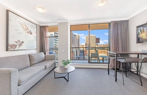 Haymarket Apartment | Apartment ∙ 2 bedrooms ∙ 5 guests