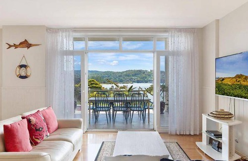 Narooma Apartment | Apartment ∙ 2 bedrooms ∙ 4 guests