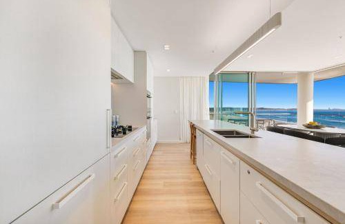 Coolangatta Apartment | Apartment ∙ 3 bedrooms ∙ 6 guests