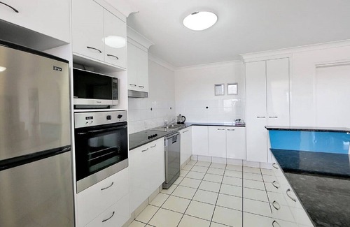 Bargara Apartment | Apartment 404a Coral Sands
