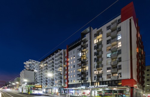 Carlton South Hotel | Arrow on Swanston