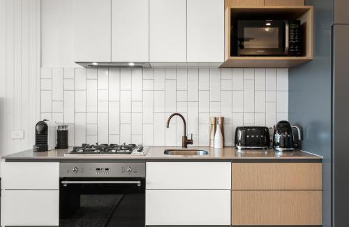 Collingwood North Apartment | Artist Abode: Stay in a Home That’s Also a Gallery