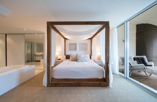 Airlie Beach Hotel | at Marina Shores