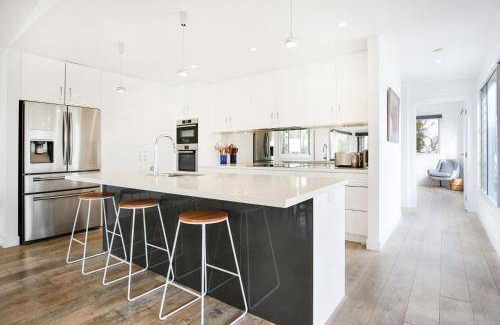 Culburra Beach House | 200 m² House ∙ 4 bedrooms ∙ 11 guests