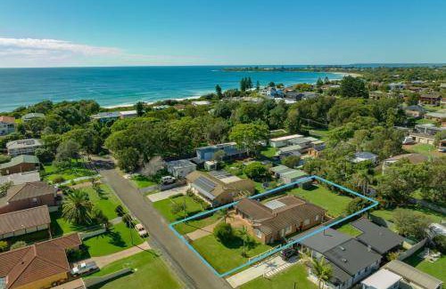 Culburra Beach House | 180 m² House ∙ 5 bedrooms ∙ 12 guests