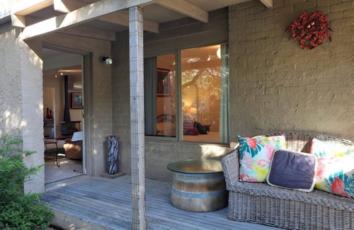 Blairgowrie House | Back Beach Hideaway - Family friendly beach house
