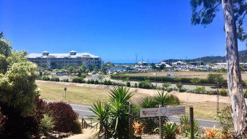 Airlie Beach Hostel | Backpackers By The Bay