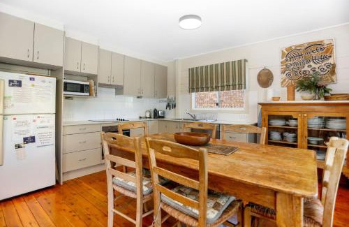 Winda Woopa House | Barnacle Pet Friendly