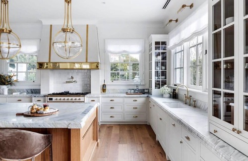 Mornington House | Barrington, Luxe Retreat with Pool, Spa & Ocean Views