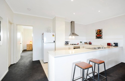 Aldinga Beach House | Bayside ~ Aldinga Beach - Large Family Beach House with Sea Views ~ C21