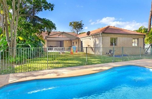 Bonny Hills House | BEACHSIDE HIDEAWAY - Bonny Hills