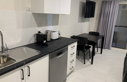 Ripon Apartment | Beachside & Jetty View - Apt 4 (First Mate Apartment)