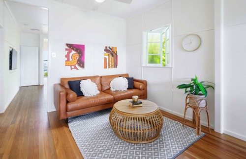 Moffat Beach House | Beachy Bliss at Moffat Beach