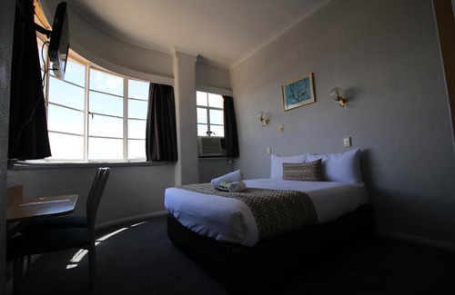 Albury Hotel | Beer Deluxe Albury