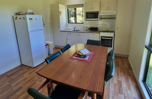 Bellthorpe Cabin | Bellthorpe Stays