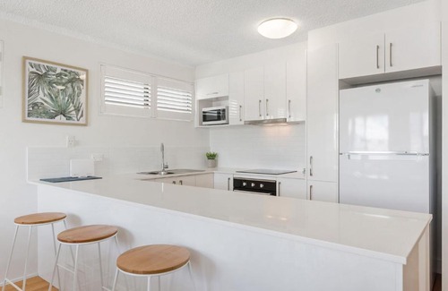 Noosa Heads Apartment | Belmondos Unit 4 Noosa Parade 81