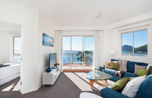 Shoal Bay Apartment | Blue Horizons, Unit 808, 41-45 Shoal Bay Road