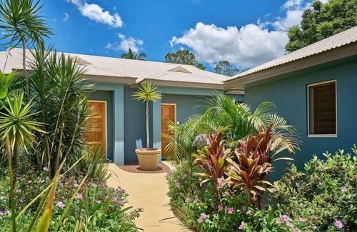 Yungaburra Villa | Blue Summit Hideaway Villa 2 - Luxury Villa