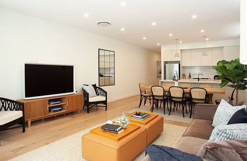 Bondi Beach House | Bondi Coastal Charm ISYD