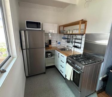 Vincentia House | By the Bay Beach Shack