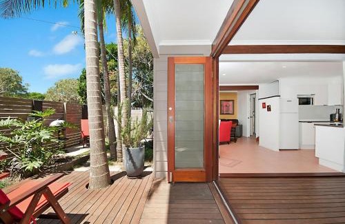Suffolk Park Apartment | Byron Bay Accom - Alkira 1/32 Alcorn St