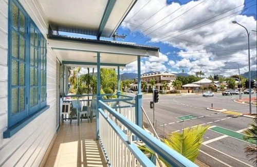 Cairns North House | Cairns Sunshine Lodge