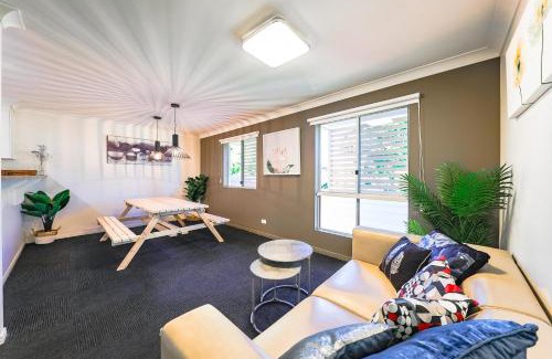 Sunnybank Hills House | Calamvale Business or Holiday like Home