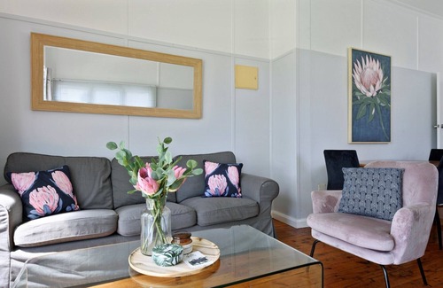 Sussex Inlet Resort | Calm Waters Waterfront Cottages @ Sussex Inlet, No. 3 Waterfront