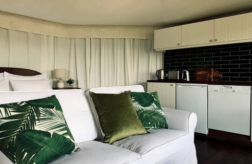 Clareville Other | Camping ∙ 1 bedroom ∙ 2 guests