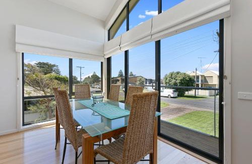 Apollo Bay House | Cape Vista 1