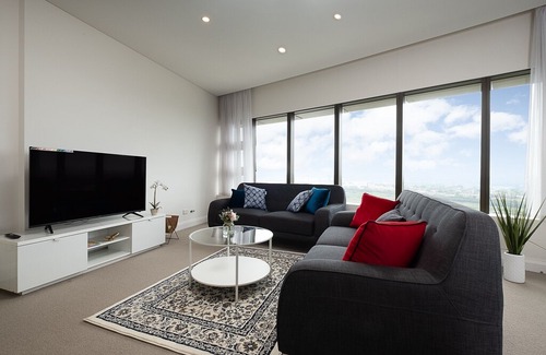 Sydney Olympic Park Apartment | CityView*OlympicPark*3br*2carparks*ANZstadium*Close to Olympic station