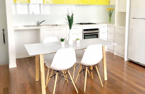 Claremont Apartment | Claremont Central - Laundry Service, Pool/WIFI/Netflix