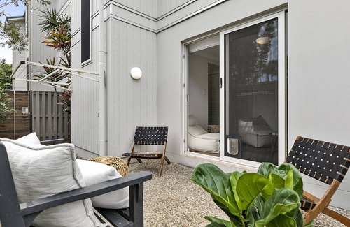 Noosaville Apartment | Classy Boutique Townhouse - Unit 6 - 12 William Street, Noosaville