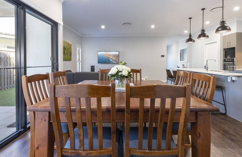 Mudjimba House | Coastal Family-sized Getaway, Close to Everything