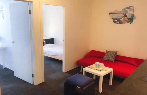Erskineville Apartment | Comfortable 4bed2bath APT @Erskineville (station)
