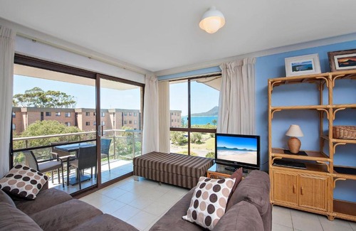 Nelson Bay Apartment | Commodore 12 beautiful water views