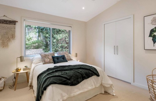 Pretty Beach Central Coast House | Coolcappa - relaxed entertaining