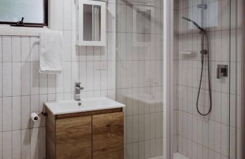 St Marys House | Cottage on Groom - St Marys Charm and Convenience!