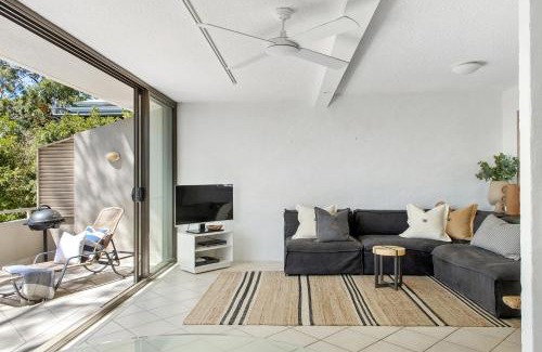 Noosa Heads Apartment | Cove Point 1 Beachside Chic Stay