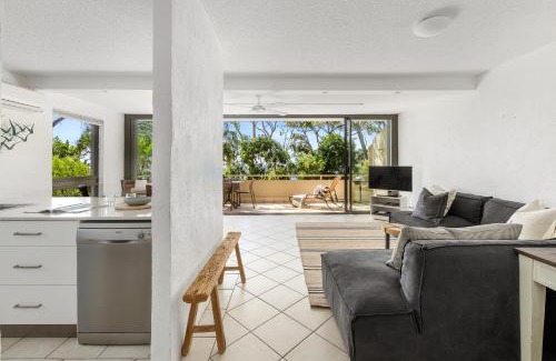 Noosa Heads Apartment | Cove Point 1 Beachside Chic Stay