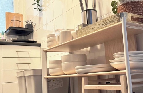 Darlinghurst Apartment | Cozy & Spacious City Central Apt. FREE Parking* Walkable 2 Almost Everywhere!