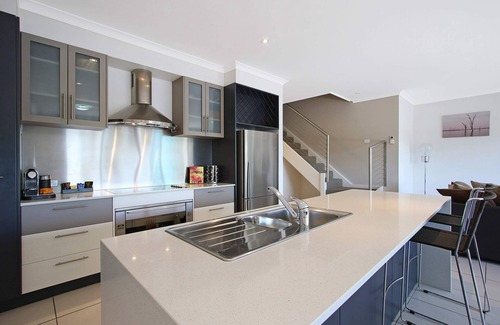 Mulwala House | Cypress Townhouse 11