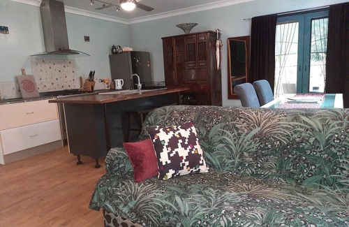 Cow Bay House | Daintree Holiday Accommodation