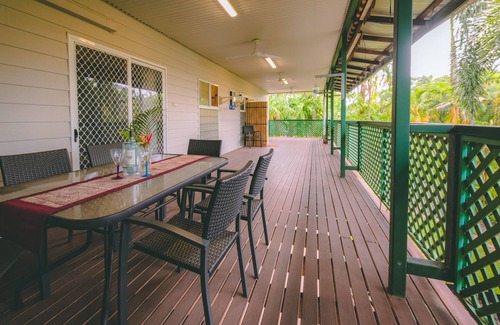 Gray House | Darwin's Tropical House