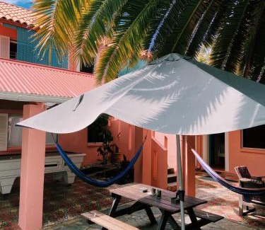 Sunshine Beach Hostel | Dolphins Backpackers