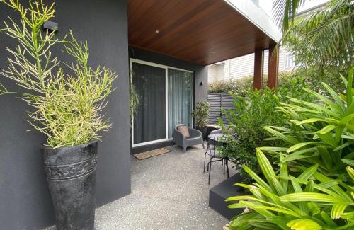 Woonona Apartment | East Woonona Sea Esta Studio